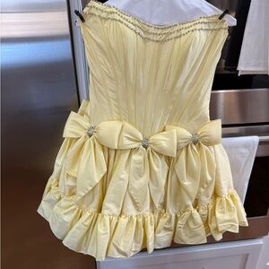 Sherri Hill Yellow Strapless Taffeta Dress